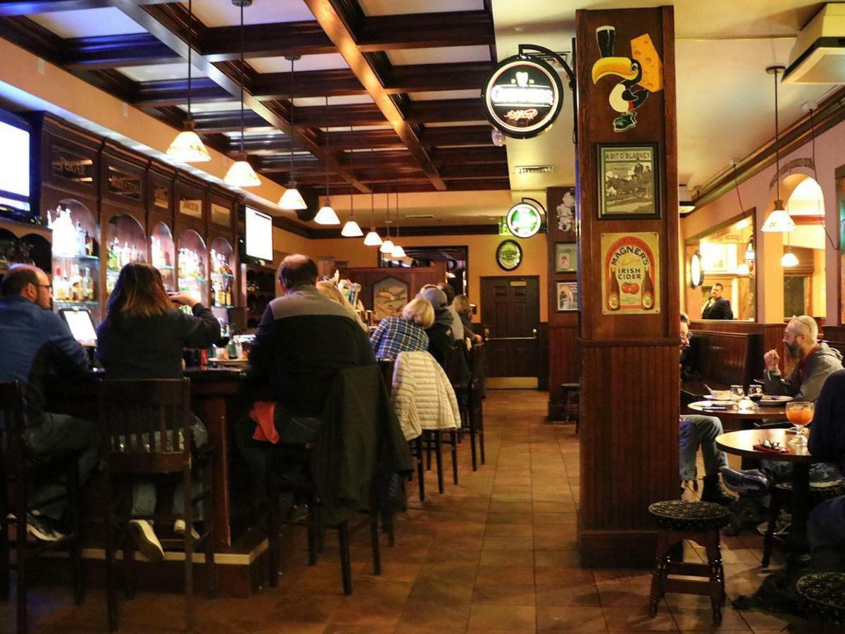 Saint Brendan'S Inn 그린베이 외부 사진